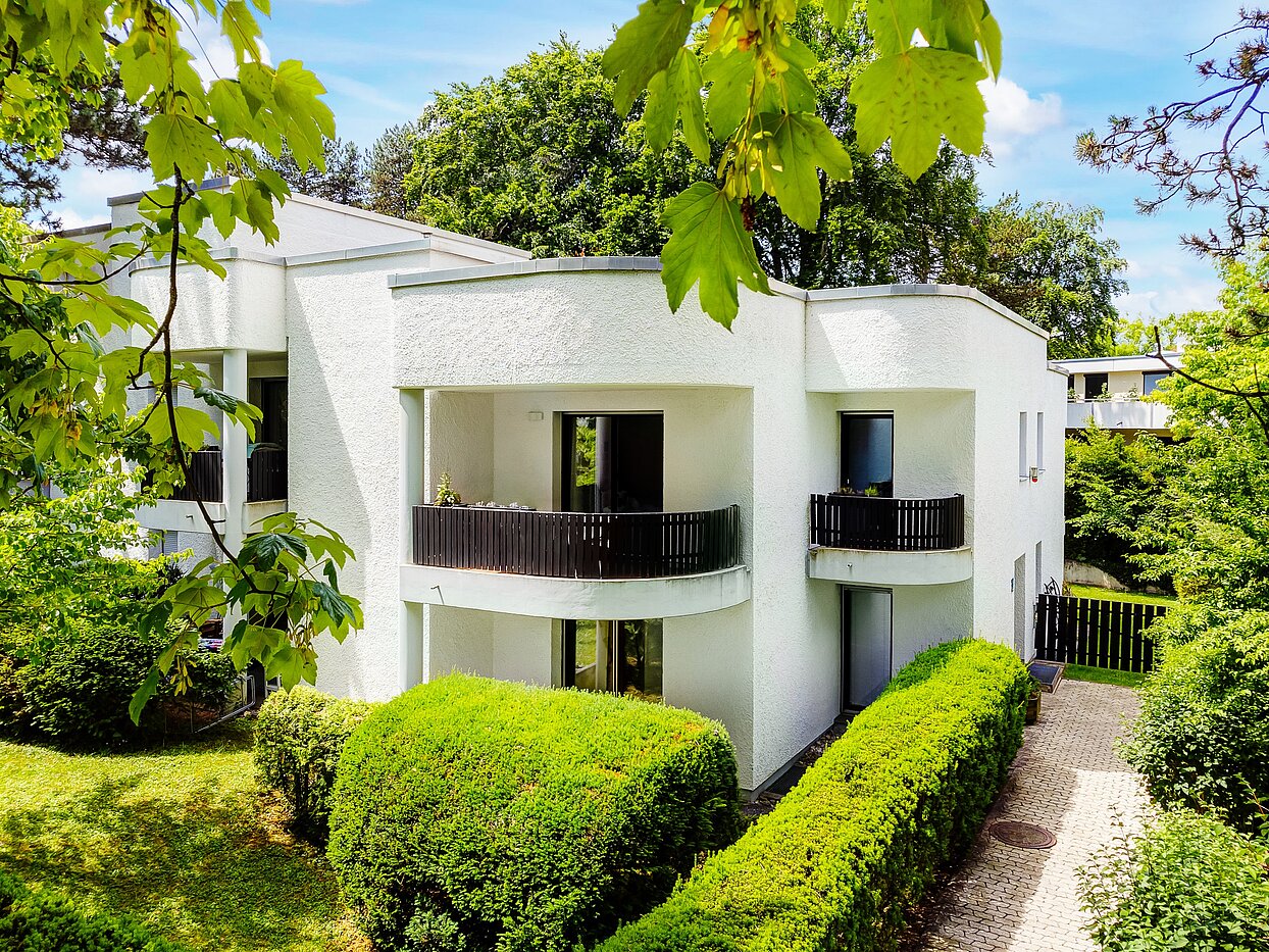 Erdgeschosswohnung mit 2.5 Zimmern | München-Harlaching | 70018