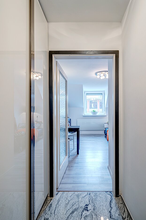 Etagenwohnung mit 1 Zimmer | München-Maxvorstadt | 70467 | Diele mit...