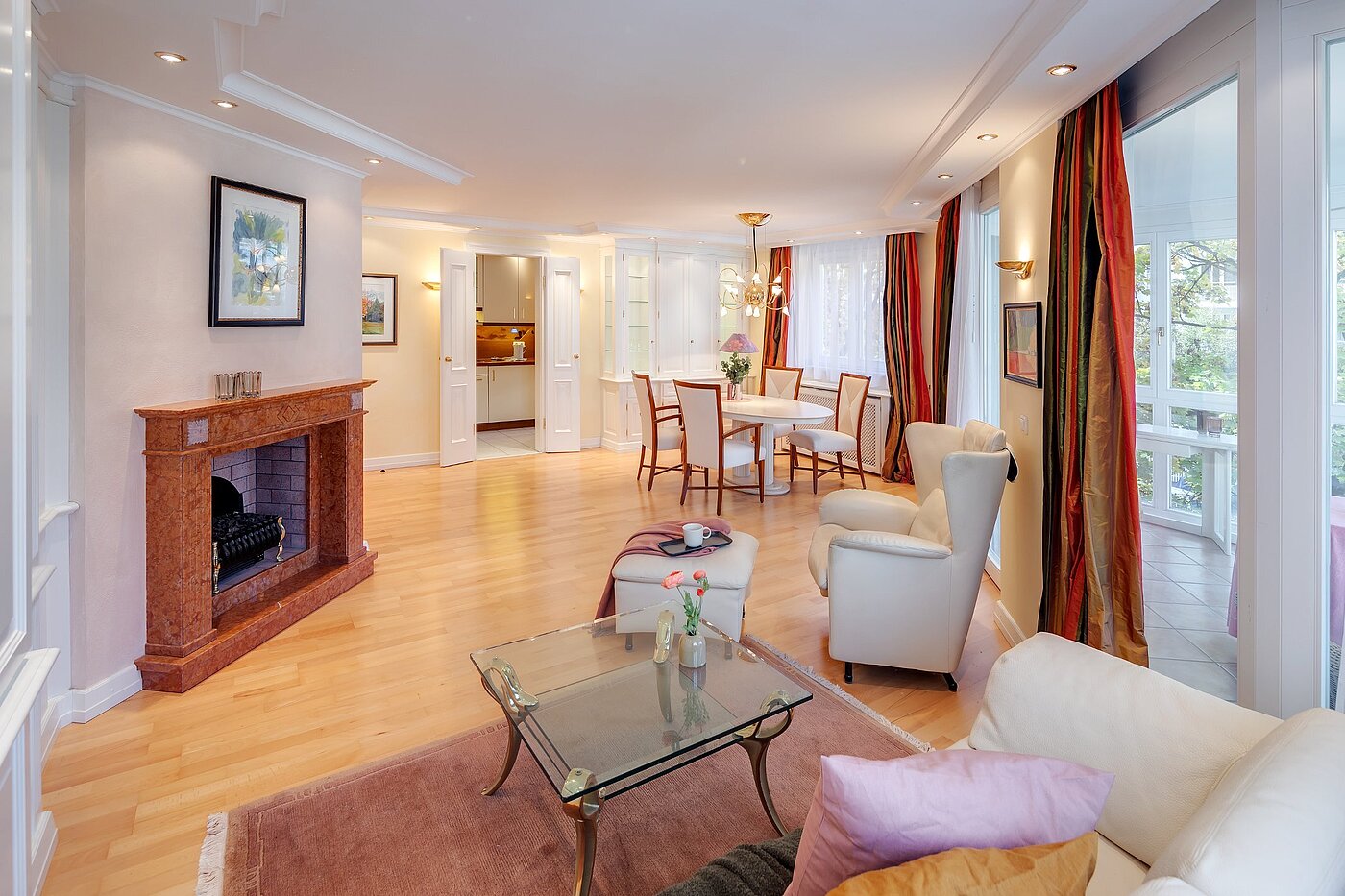 Etagenwohnung mit 2 Zimmern | München-Sendling | 2010ML1 | ..elektrischem Kamin, sowie...