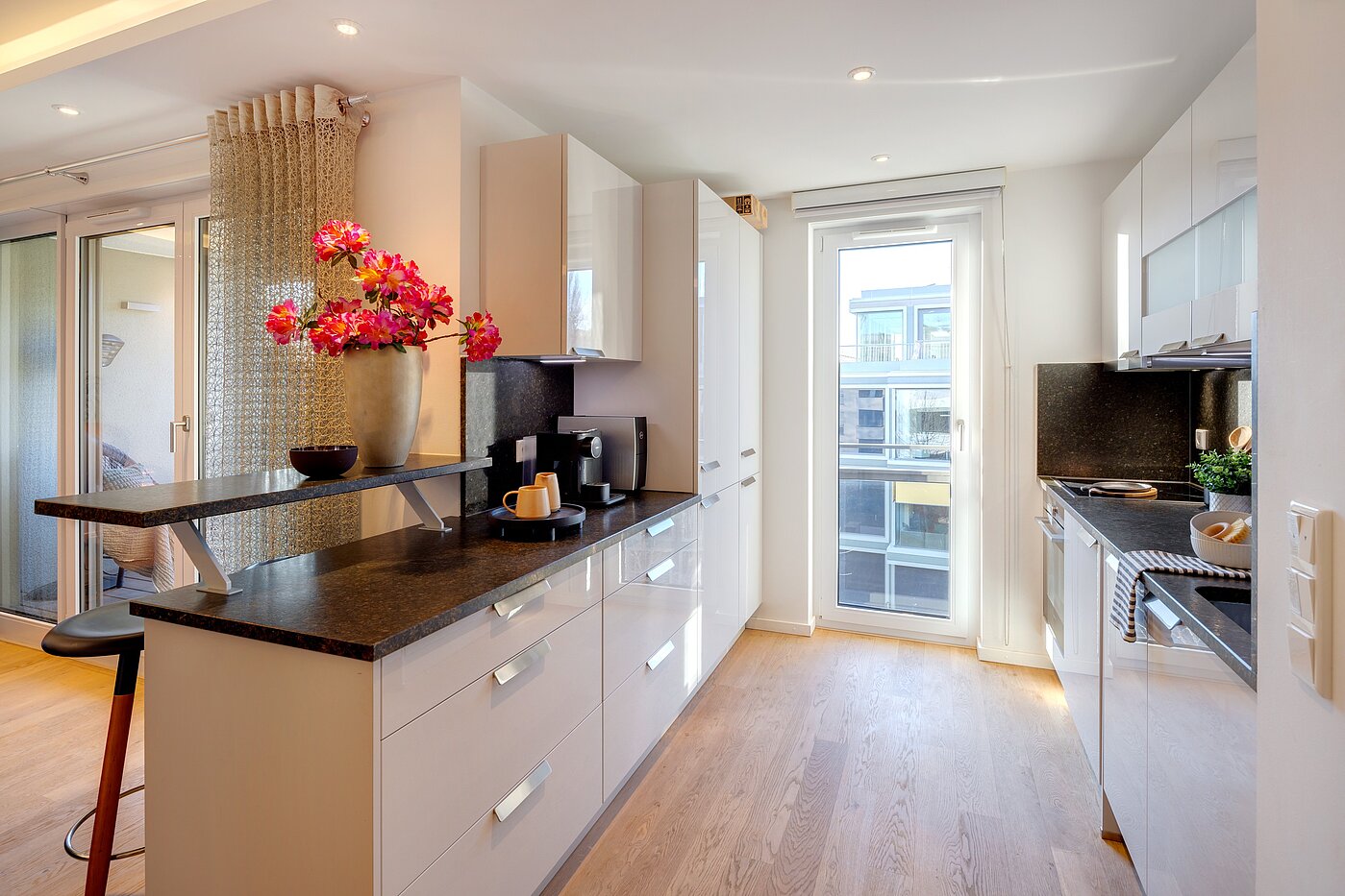 Etagenwohnung mit 4 Zimmern | München-Bogenhausen | 70380 | Voll ausgestattete...