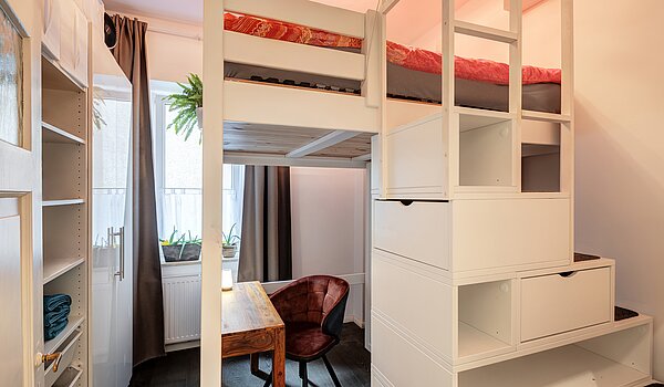 Erdgeschosswohnung mit 2 Zimmern | München-Sendling | 703811 | Schlafzimmer