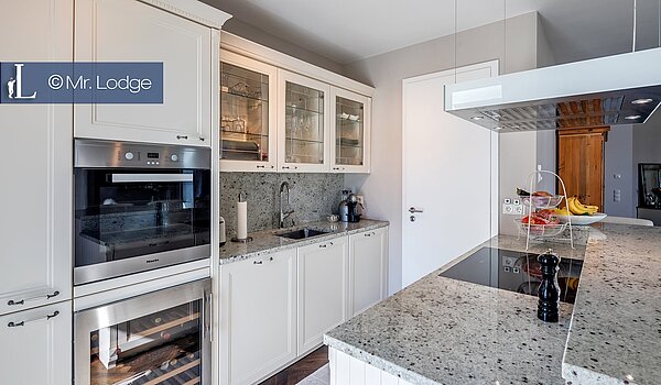 Etagenwohnung mit 4 Zimmern | München-Berg am Laim | 1803ML3 | Luxuriöse Küche