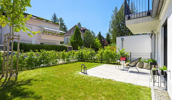 Terrassenwohnung mit 2 Zimmern | München-Harlaching | 70372 | ...mit eigenem Garten