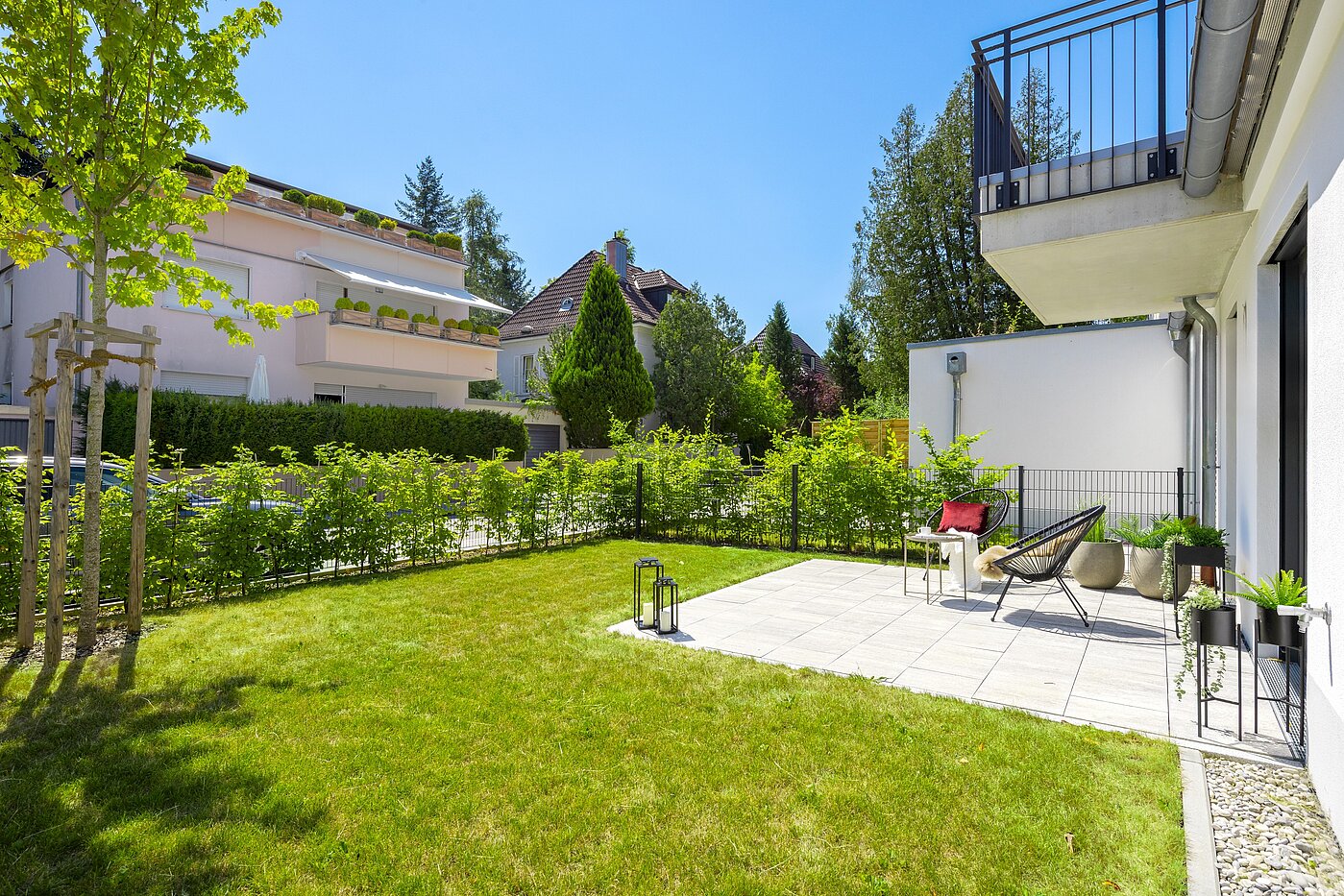 Terrassenwohnung mit 2 Zimmern | München-Harlaching | 70372 | ...mit eigenem Garten
