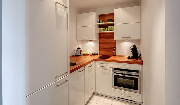 Apartment mit 1 Zimmer | München-Allach | 70298 | Schöne Eckküche