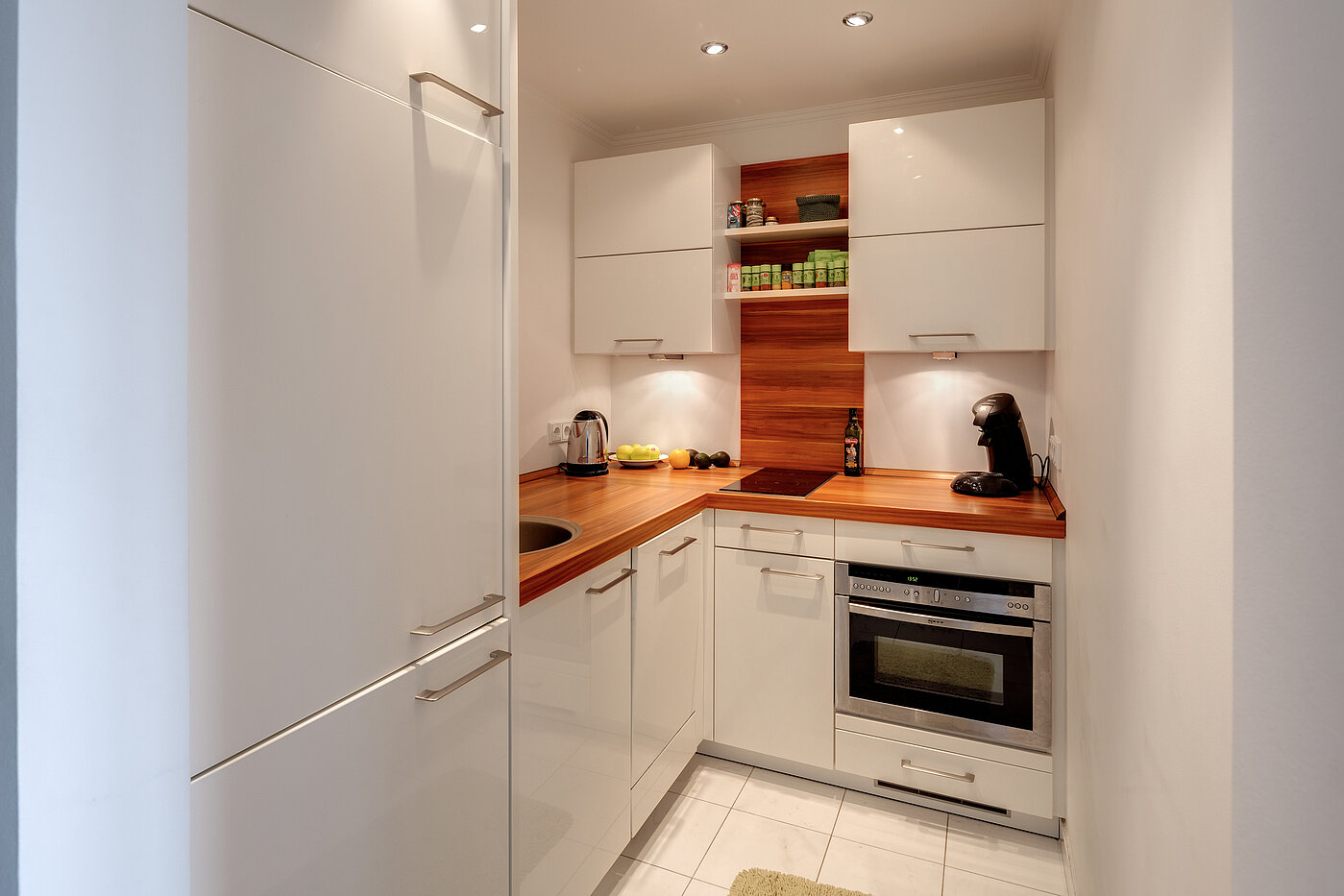 Apartment mit 1 Zimmer | München-Allach | 70298 | Schöne Eckküche