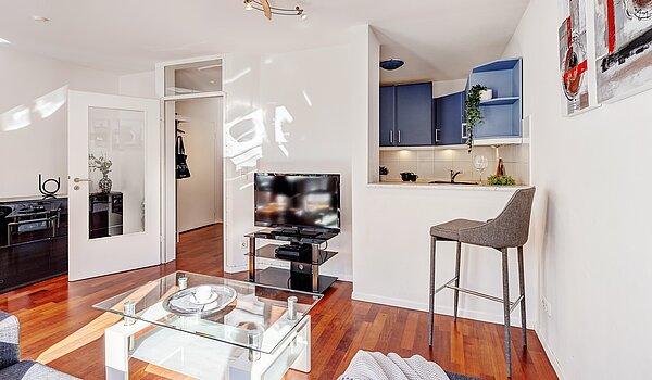 Etagenwohnung mit 3 Zimmern | München-Schwabing | 2202ML12 | ...Ausstattung...