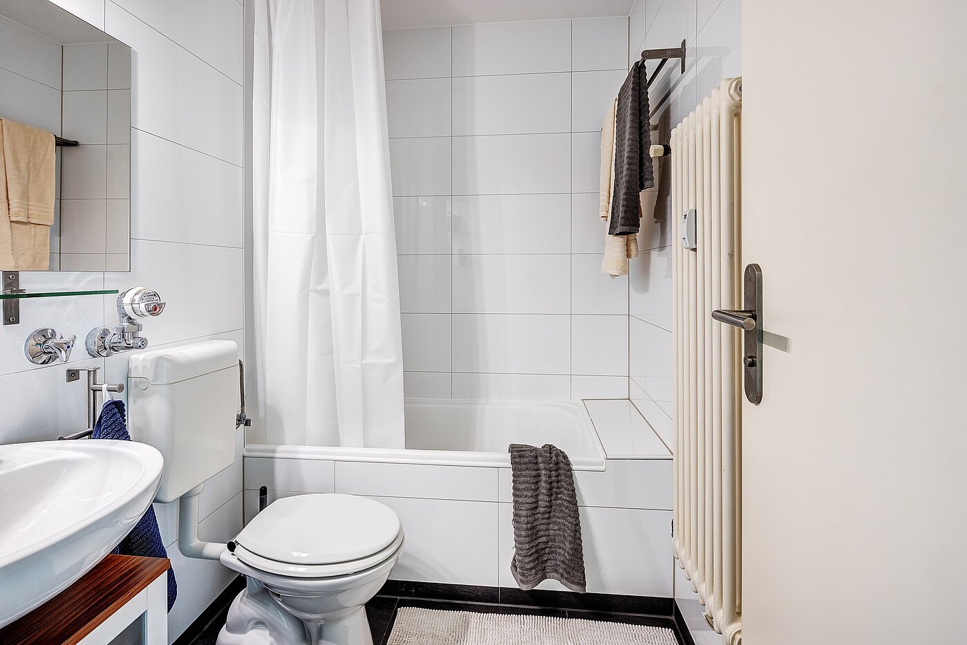 Etagenwohnung mit 2 Zimmern | München-Bogenhausen | 2206ML3 | ...Badewanne