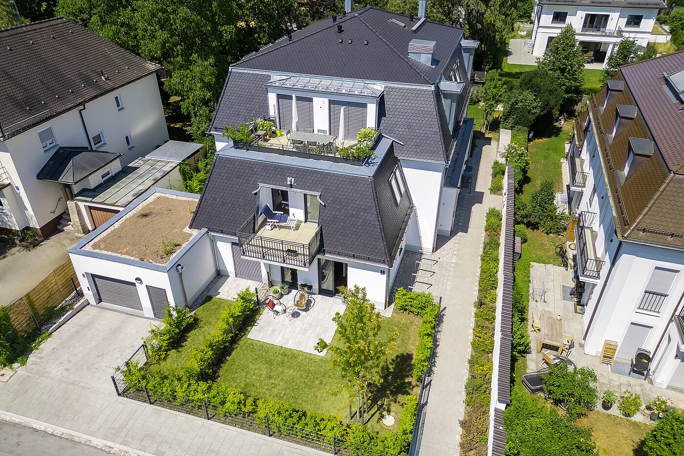 Terrassenwohnung mit 2 Zimmern | München-Harlaching | 70372 | Repräsentative Architektur