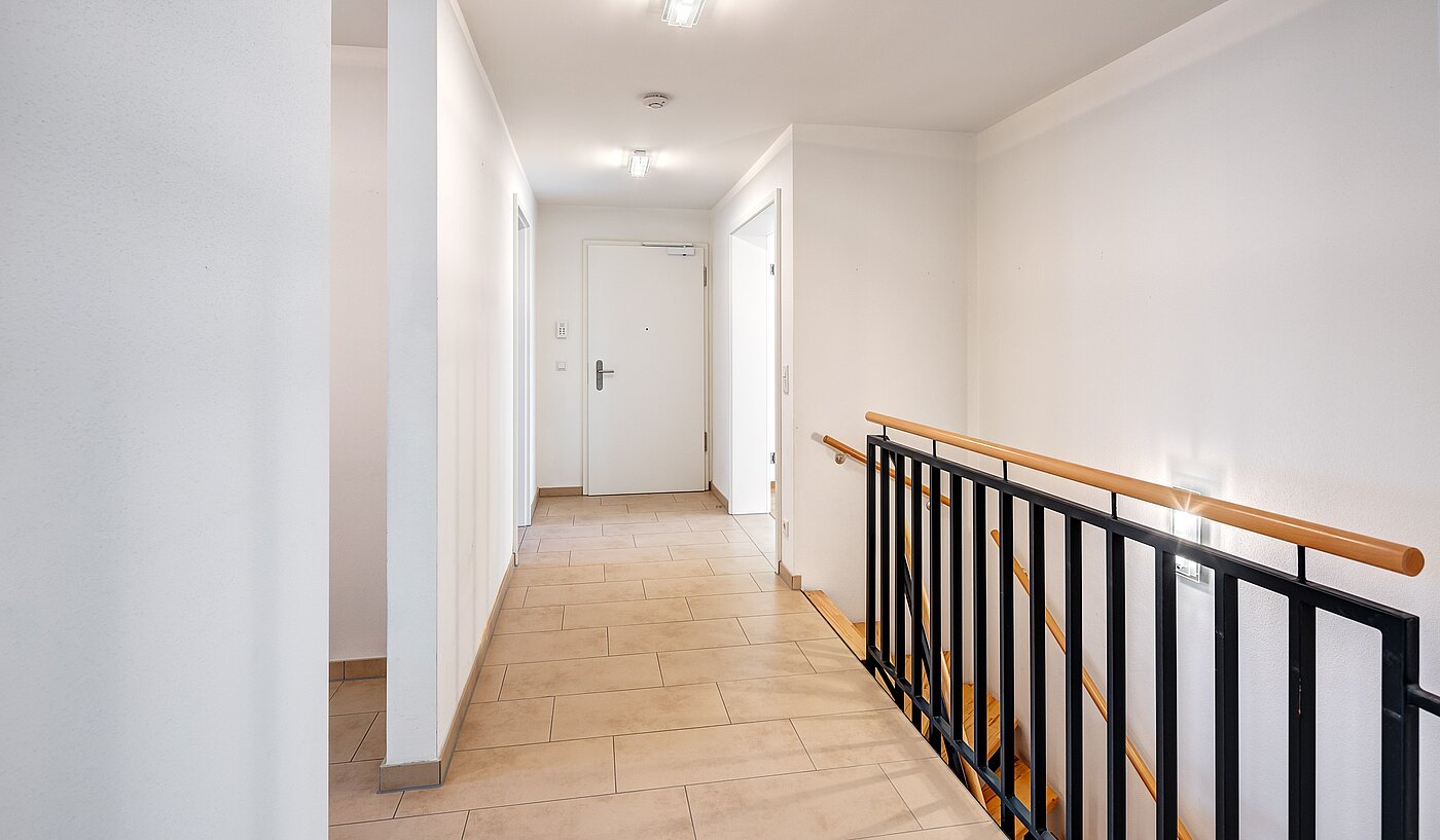 Etagenwohnung mit 3 Zimmern | Gauting | 70116 | Diele mit Stauraum