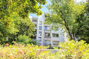 Hadern: Gut geschnittene 2-Zimmer Wohnung mit Wintergarten - frei