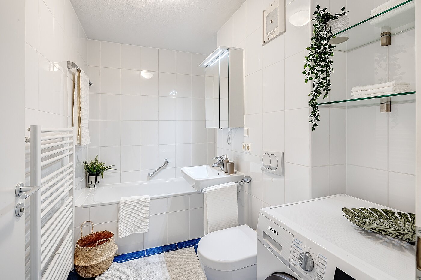 Etagenwohnung mit 3 Zimmern | München-Laim | 2206ML2 | Und Bad Nr. 2 ganz in weiß...