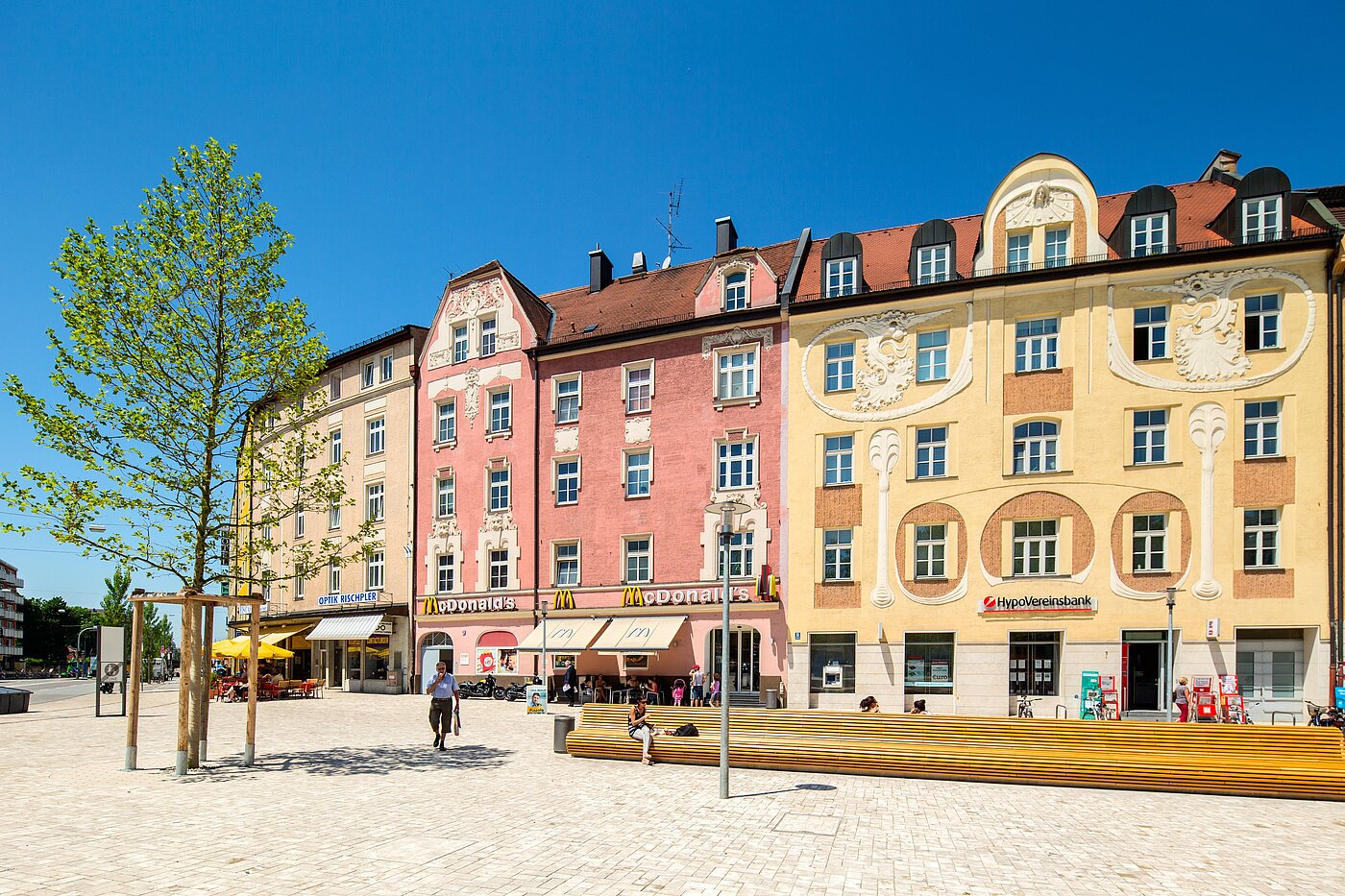 Etagenwohnung mit 2.5 Zimmern | München-Sendling | 70067 | ...am Harras