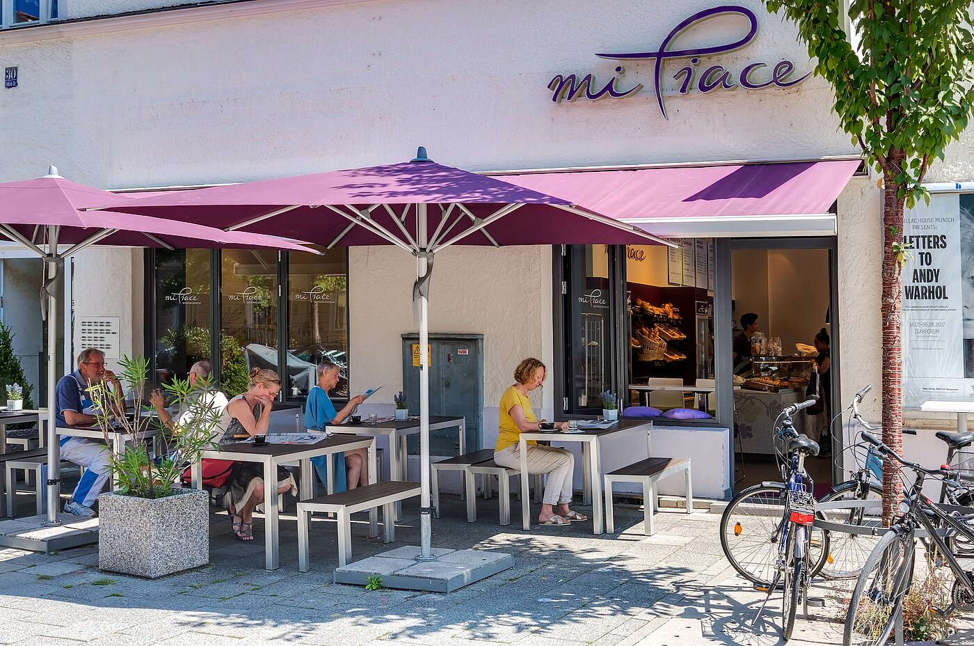Etagenwohnung mit 2 Zimmern | München-Schwabing | 70130 | ...wie Restaurants und Cafés