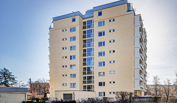 Etagenwohnung mit 2 Zimmern | München-Moosach | 70407 | Außenansicht