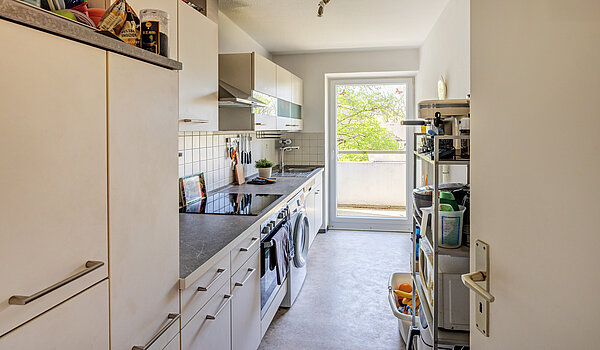 Etagenwohnung mit 3 Zimmern | München-Trudering | 70443 | Helle Küche...