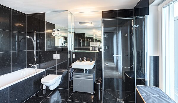 Penthouse mit 3 Zimmern | München-Riem | 70468 | Ensuite-Bad mit Dusche...