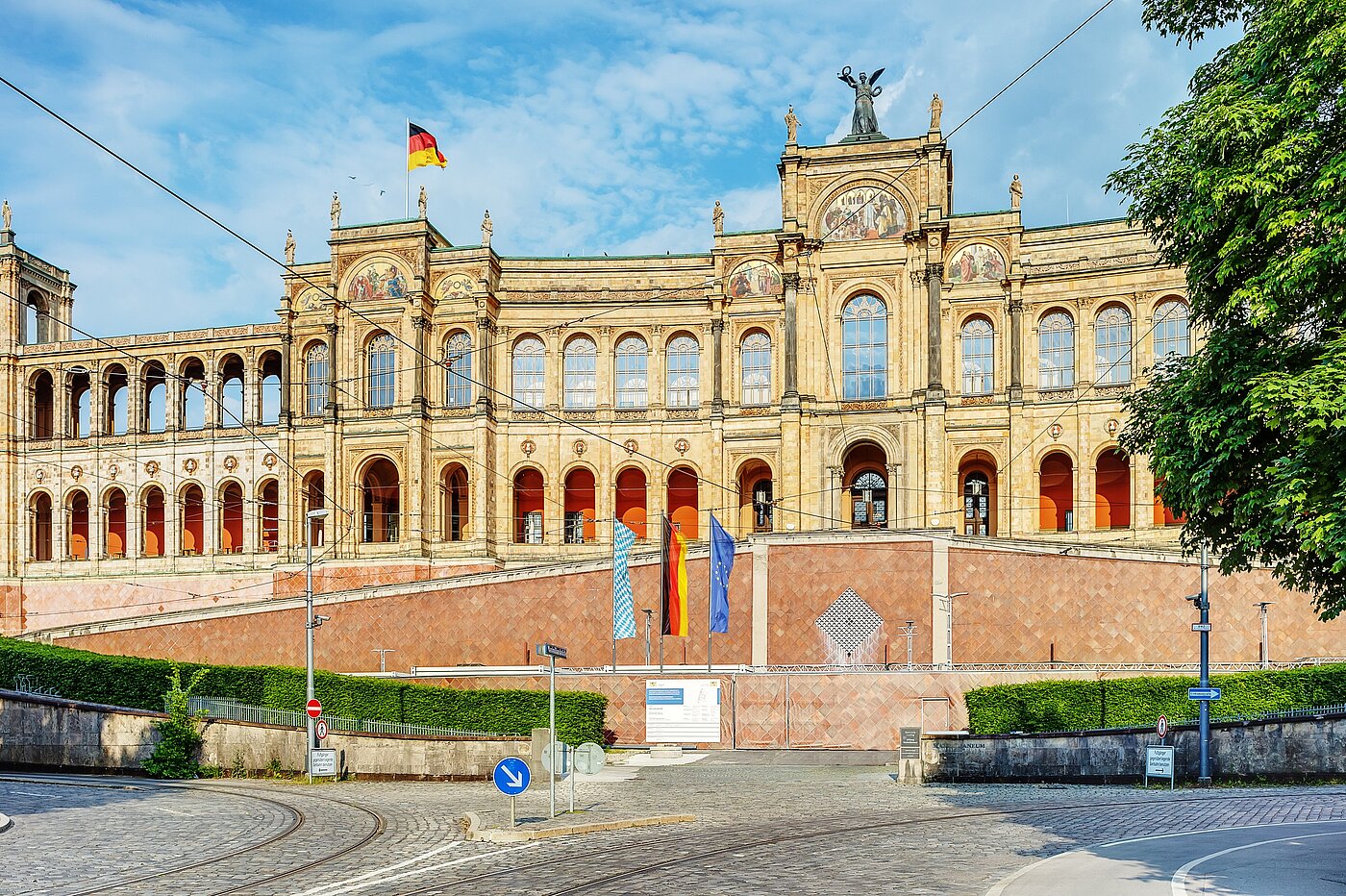 Etagenwohnung mit 1 Zimmer | München-Haidhausen | 70022 | In nächster Nähe