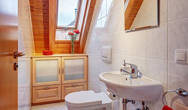 Maisonettewohnung mit 3.5 Zimmern | München-Trudering | 703911 | Gäste-WC