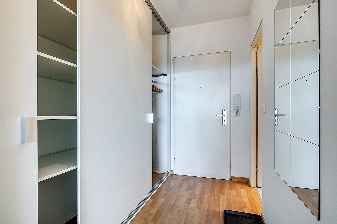 Etagenwohnung mit 1 Zimmer | München-Moosach | 1903ML3 | Mit Einbauschrank