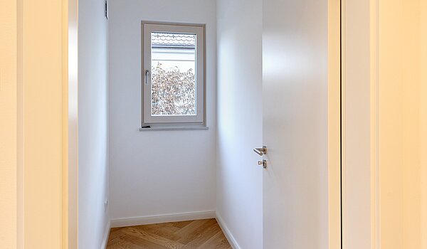 Terrassenwohnung mit 3 Zimmern | München-Harlaching | 70371 | Speisekammer