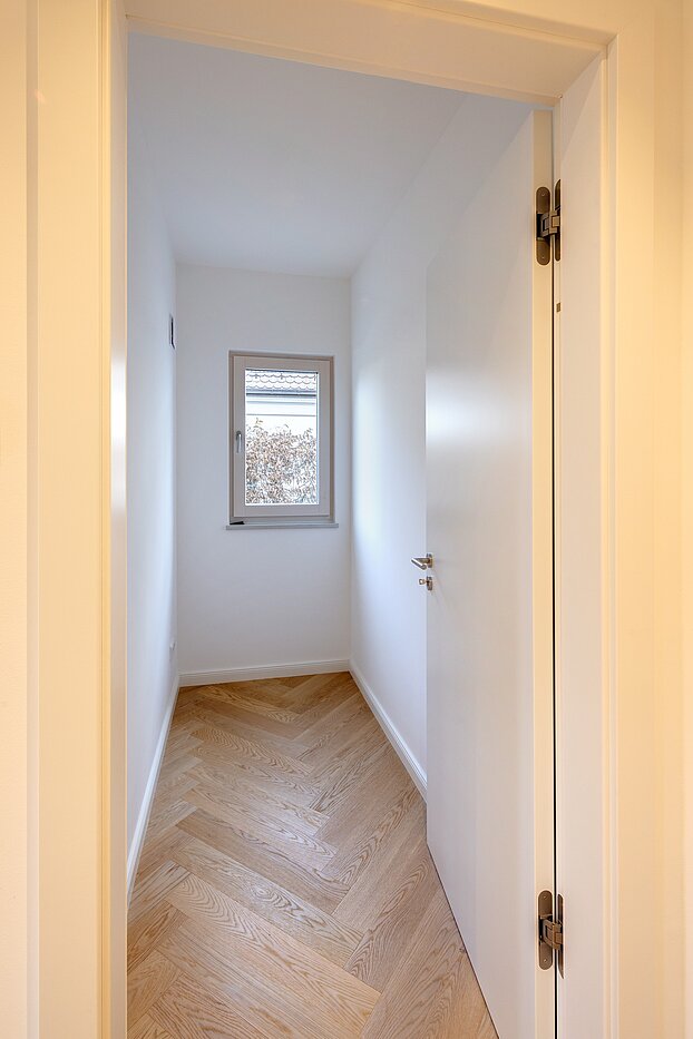 Terrassenwohnung mit 3 Zimmern | München-Harlaching | 70371 | Speisekammer