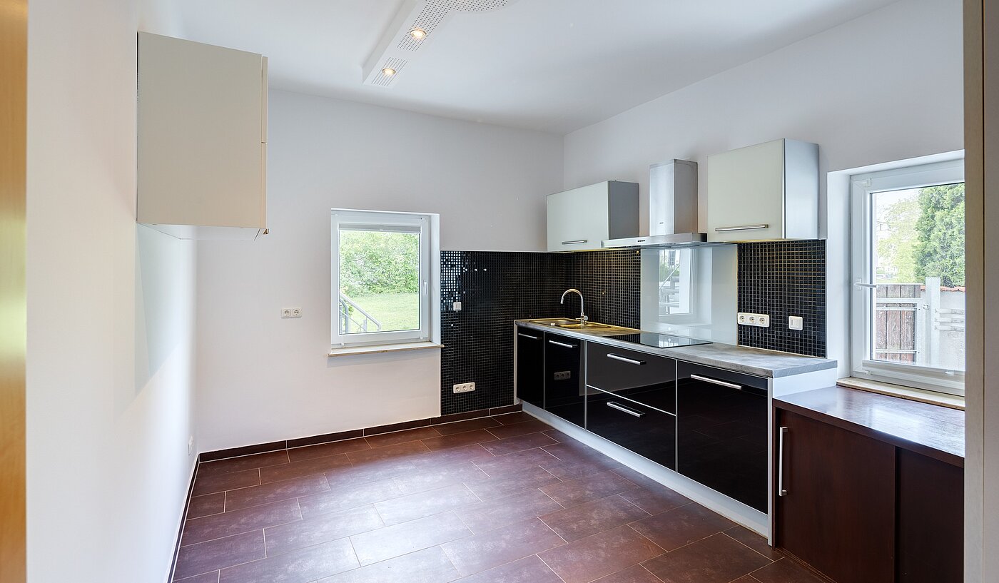 Doppelhaushälfte mit 6.5 Zimmern | Unterschleißheim | 70122 | Moderne Küche...