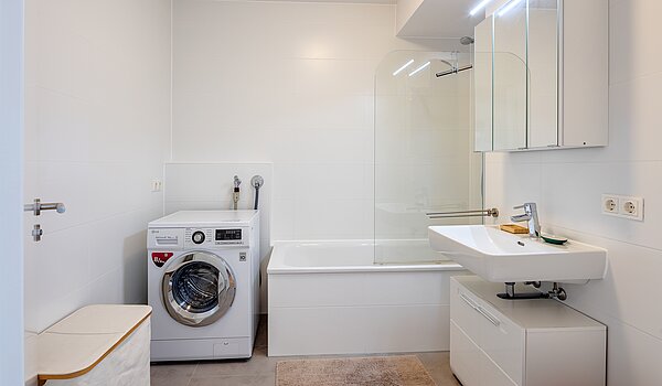 Etagenwohnung mit 2 Zimmern | München-Ramersdorf | 70472 | Platz für Waschtrockner