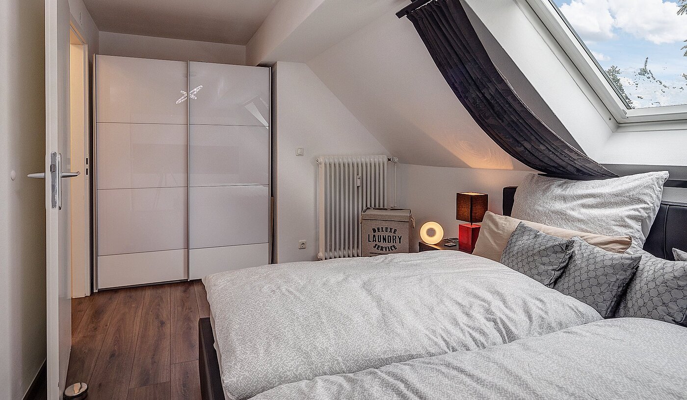 Dachgeschosswohnung mit 3 Zimmern | München-Hasenbergl | 1803ML5 | Blick zu den Sternen