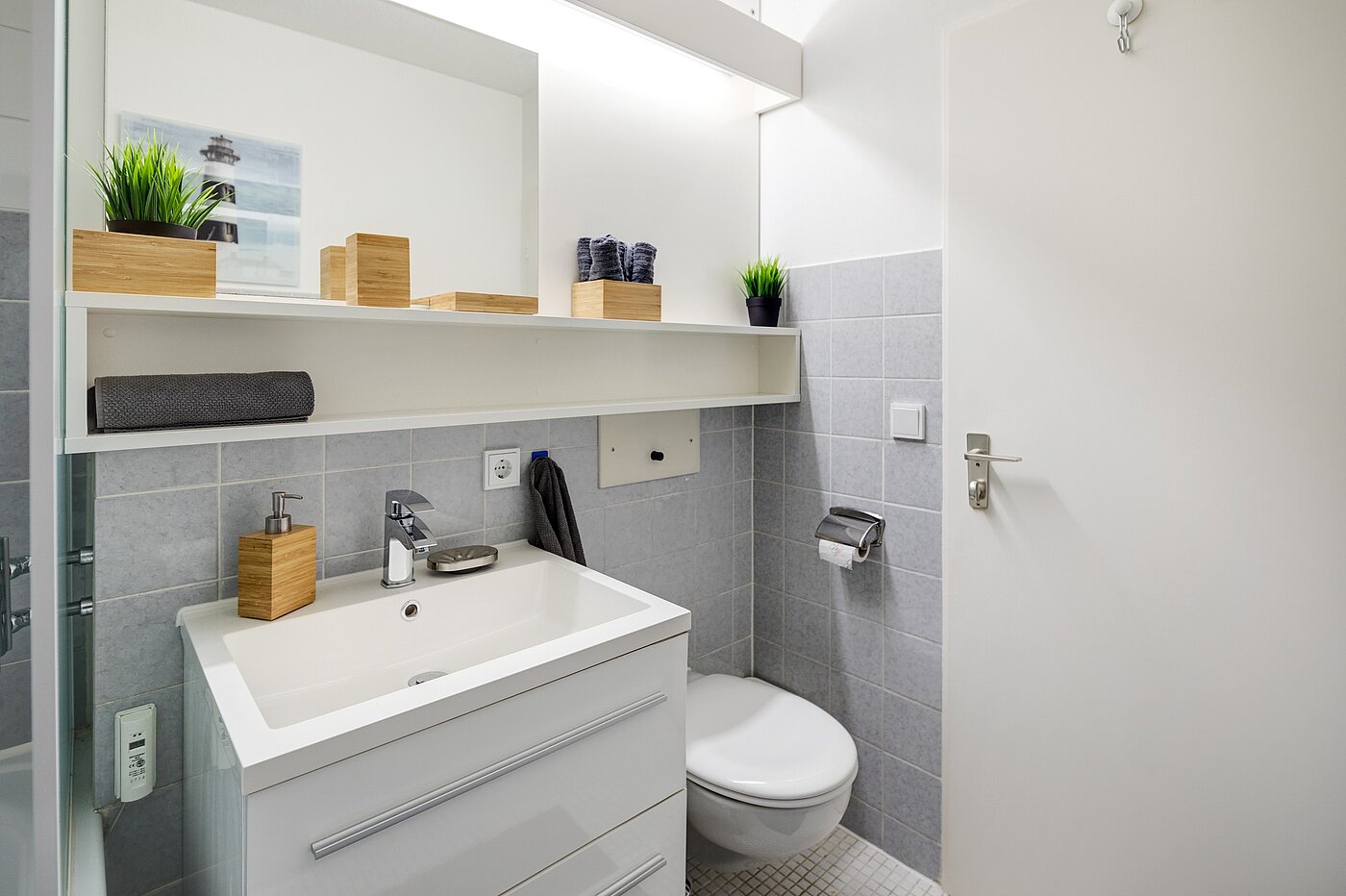 Etagenwohnung mit 1 Zimmer | München-Laim | 70175 | Hell gefliestes Bad...