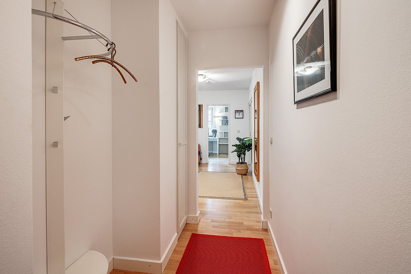 Etagenwohnung mit 3 Zimmern | München-Harlaching | 2108ML3 | Entrée mit Garderobe...