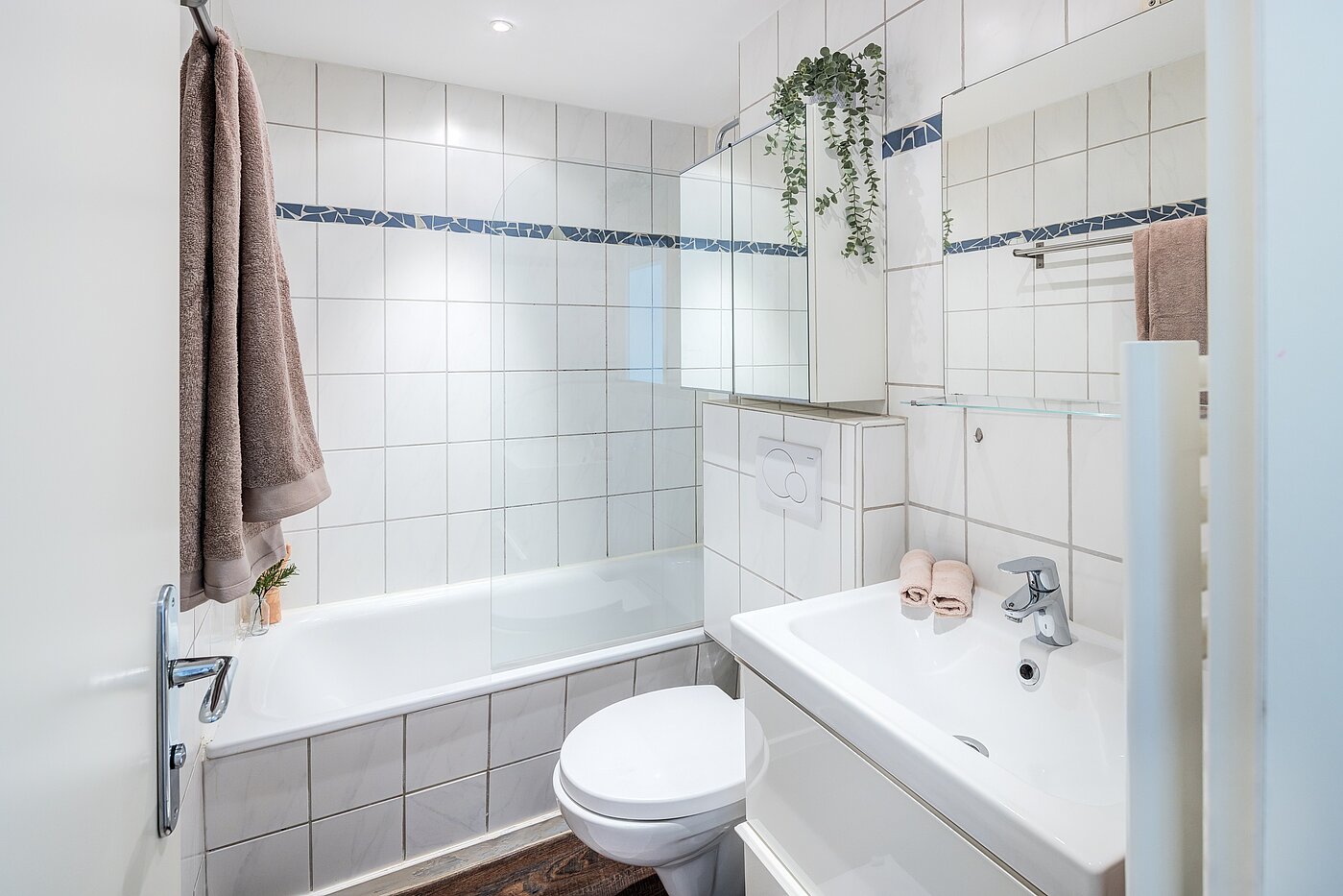 Etagenwohnung mit 1 Zimmer | München-Neuhausen | 702271 | Komfortables Bad...