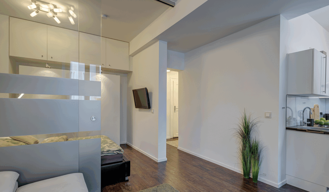 Etagenwohnung mit 1 Zimmer | München-Neuhausen | 70235 | Blickrichtung Eingang