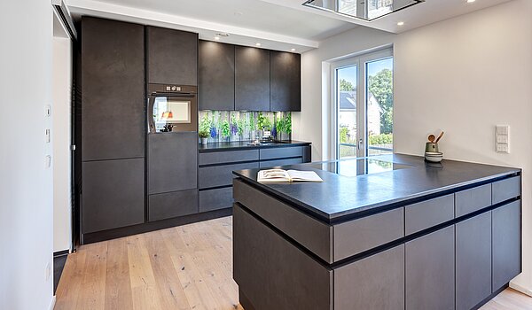 Maisonettewohnung mit 4 Zimmern | München-Obermenzing | 701553 | ...mit freistehender Kochinsel