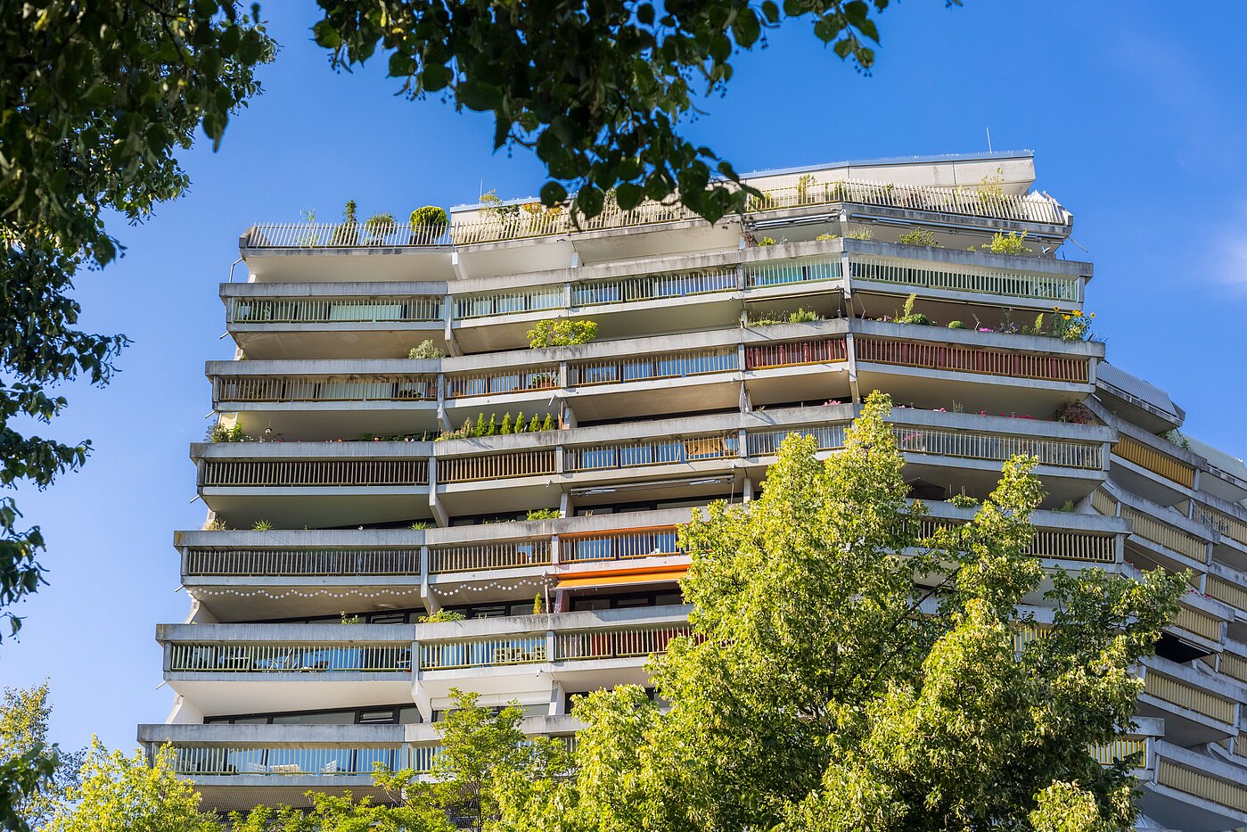 Etagenwohnung mit 1 Zimmer | München-Schwabing | 70079 | Gebäudeansicht von der Straße...