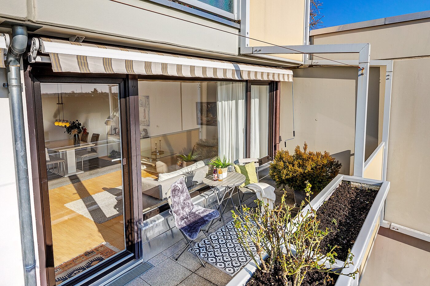 Etagenwohnung mit 3 Zimmern | Unterschleißheim | 70003 | ...und großem Balkon