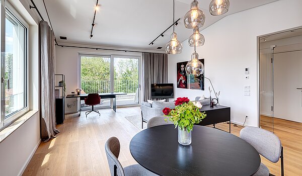 Etagenwohnung mit 2 Zimmern | 70134 | ...Wohnbereich