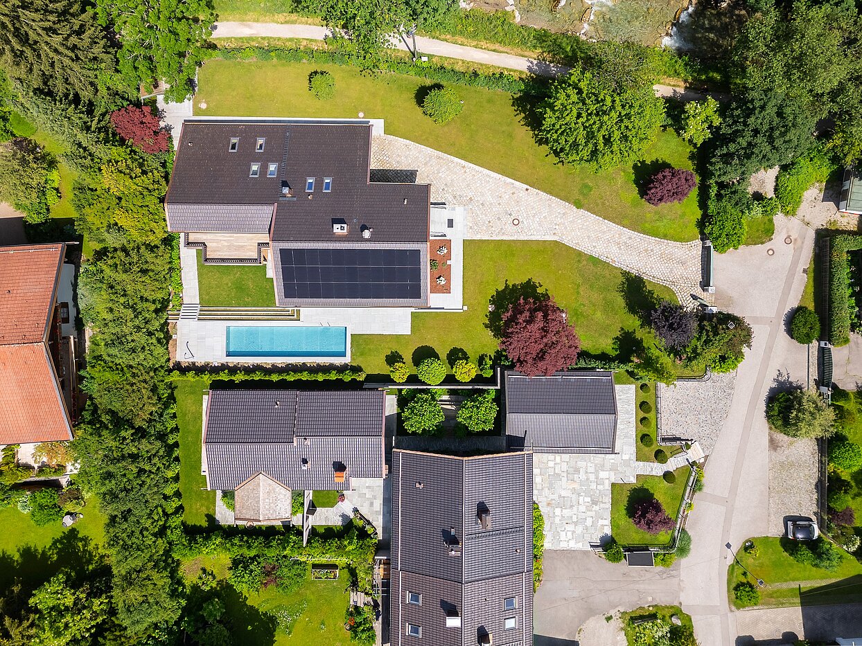 Besondere Immobilie mit 15 Zimmern | Bad Wiessee | 701591 | Luftaufnahme