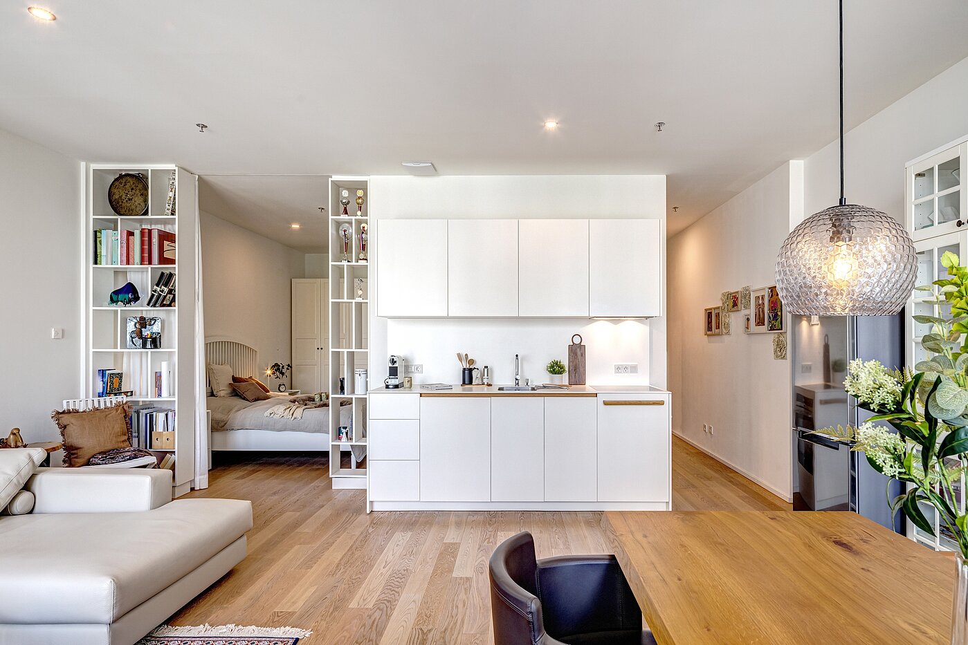 Apartment mit 1.5 Zimmern | München-Neuhausen | 70444 | ...integriert