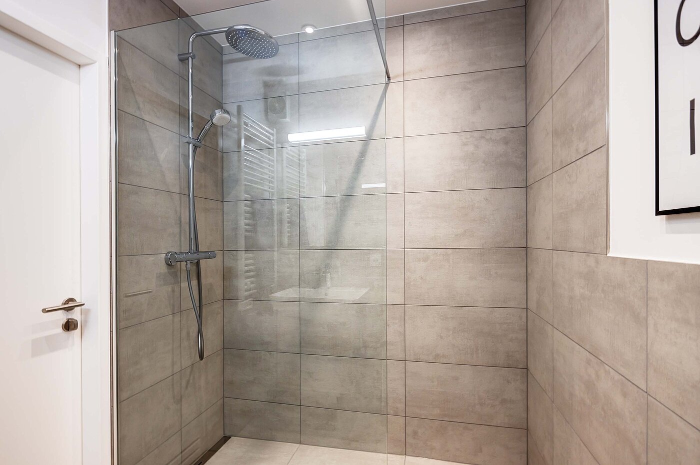 Etagenwohnung mit 1 Zimmer | München-Bogenhausen | 70457 | Walk-In Dusche