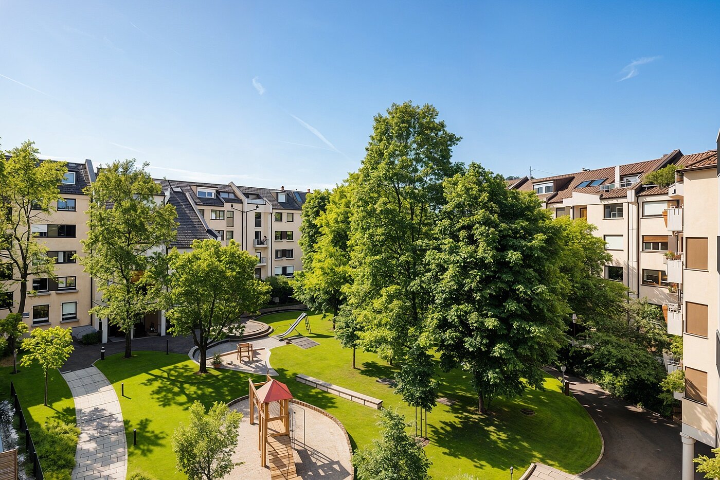 Apartment mit 1.5 Zimmern | München-Bogenhausen | 702971 | ...Innenhof