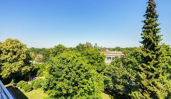 Dachgeschosswohnung mit 3.5 Zimmern | München-Berg am Laim | 70451 | Ausblick