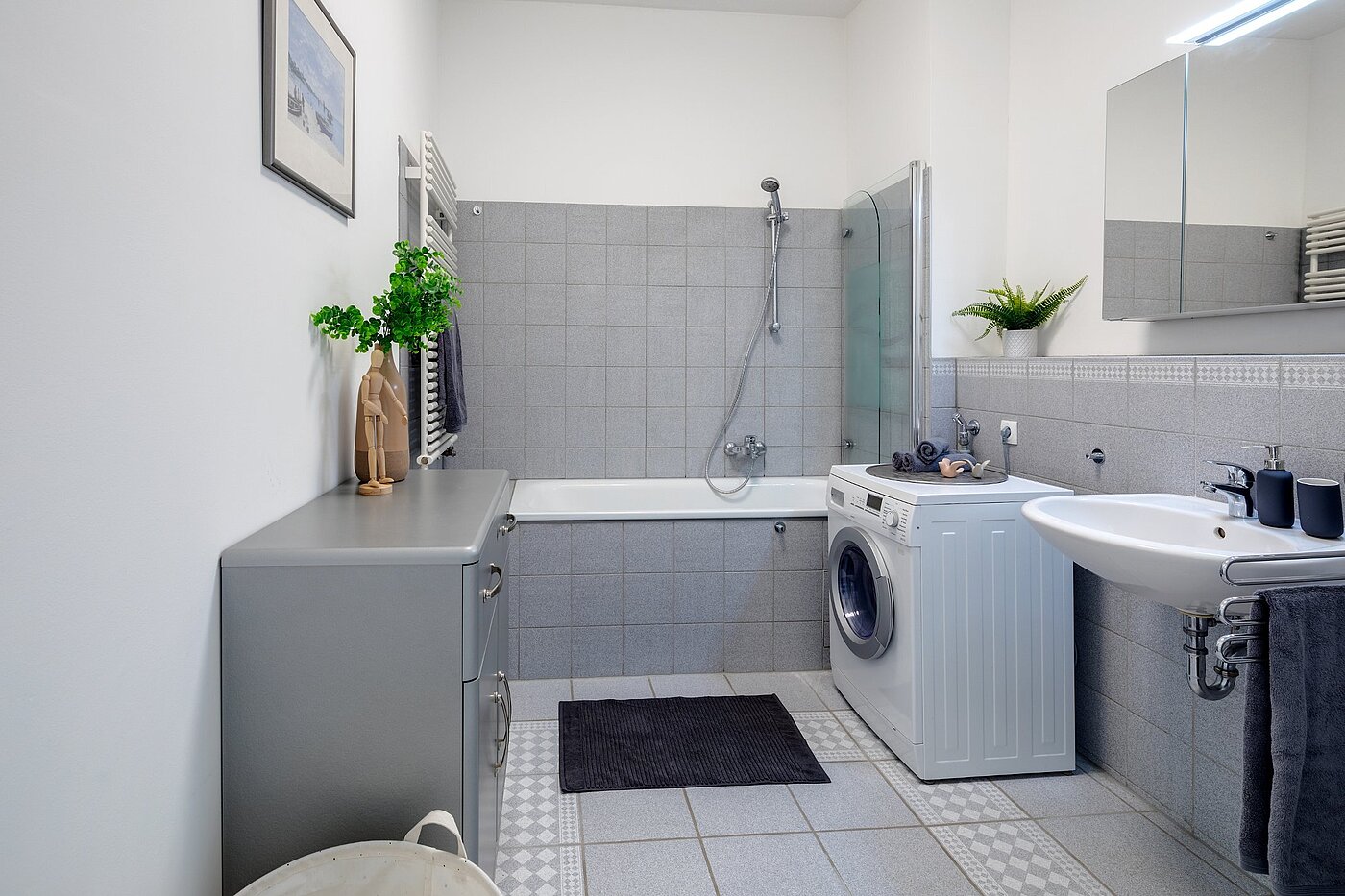 Etagenwohnung mit 5 Zimmern | München-Au | 2009ML3 | Modernes Wannenbad