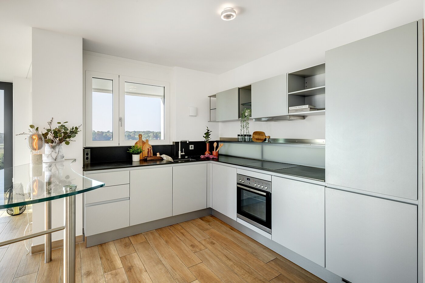 Etagenwohnung mit 3 Zimmern | München-Obersendling | 70260 | Moderne Einbauküche