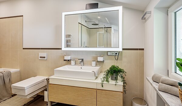 Reiheneckhaus mit 3 Zimmern | Kreuth | 70037 | ...großem Waschtisch...