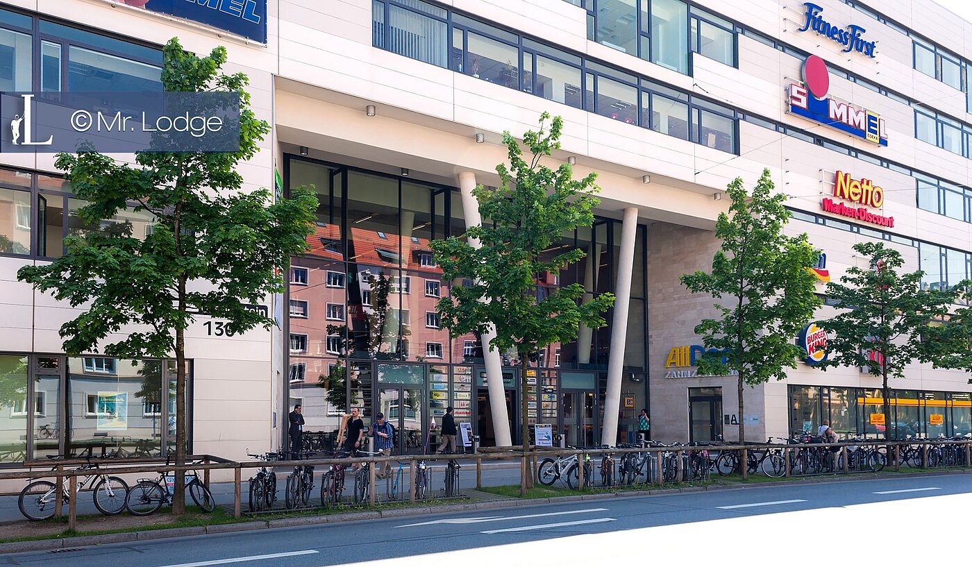 Etagenwohnung mit 1 Zimmer | München-Bogenhausen | 1802ML4 | Einkaufen im "Einstein"