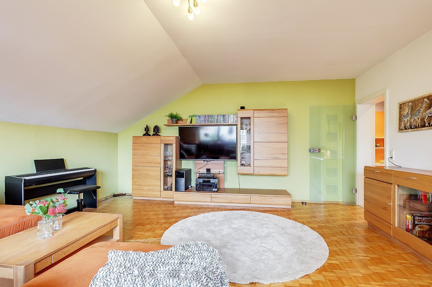Etagenwohnung mit 3 Zimmern | Karlsfeld | 1904ML1 | Großzügiges...