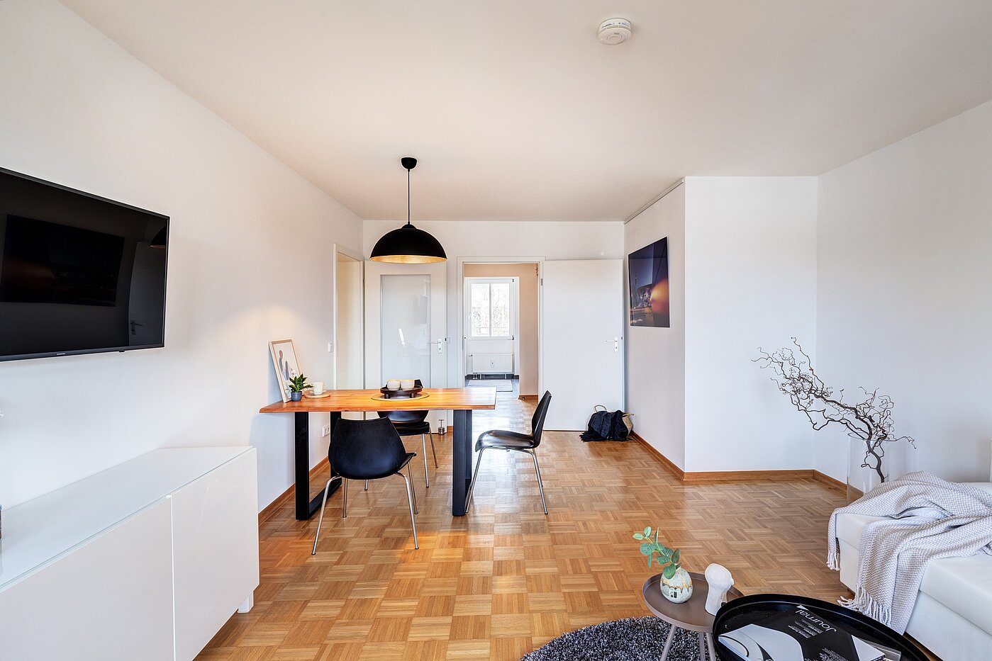 Etagenwohnung mit 3 Zimmern | München-Schwabing | 70299 | Wohn- und Essbereich
