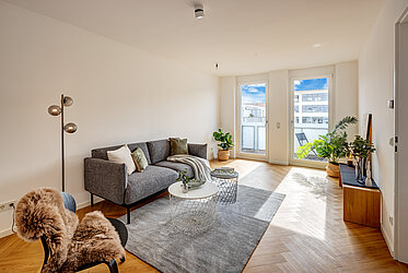 Schwanthalerhöhe: Einmalige 2,5-Zi. Wohnung mit Dachterrasse - frei