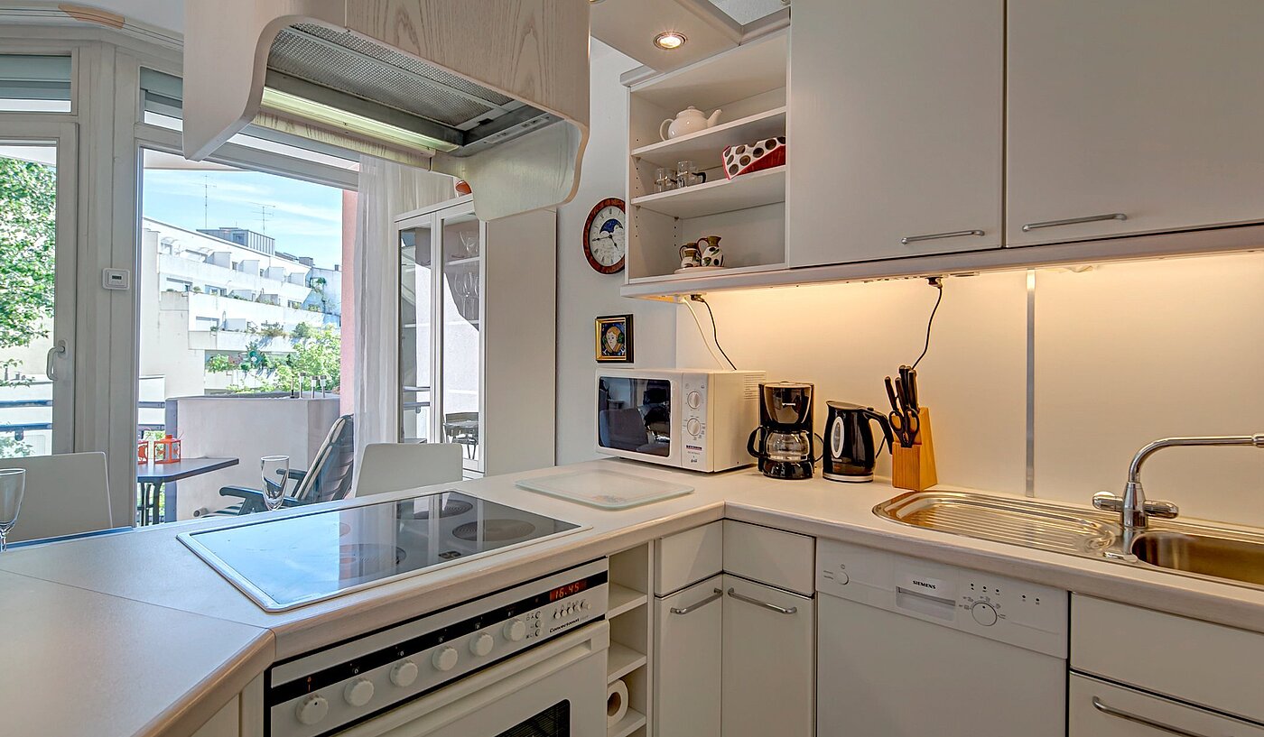 Etagenwohnung mit 2 Zimmern | München-Nymphenburg | 1809ML2